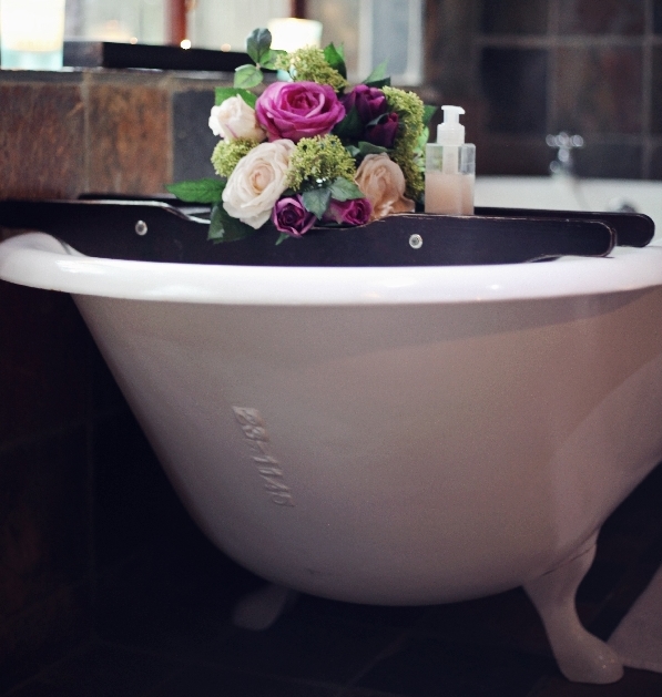 Free standing Bath